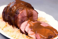 stinco-di-maiale-alla-verza-min