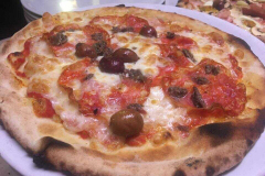 pizza-salame-piccante_optimized